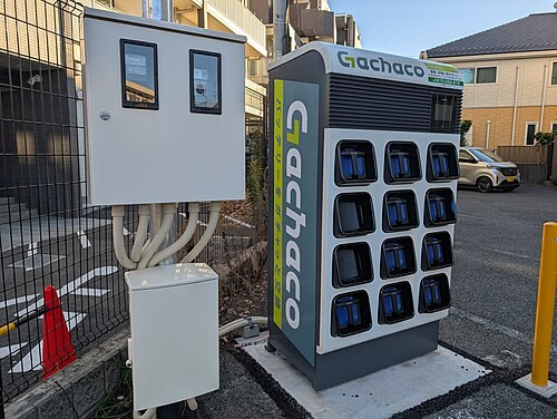 Battery-swapping cabinet in Japan — context photograph